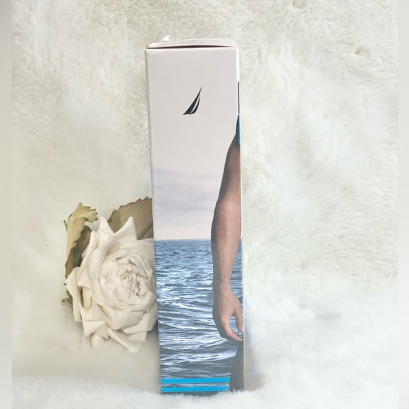 New w/ tags NAUTICA STRETCH BRIEFS 3PK 2 Solid and 1 print Classic Fit taglesss - Picture 4 of 5